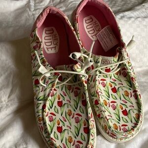 Hey Dude Tulip Pattern Canvas Shoes